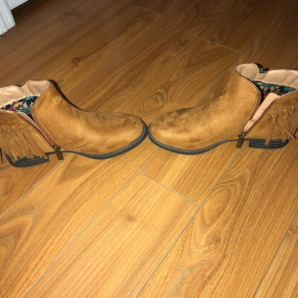Women’s boots